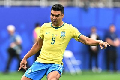 Khoảnh khắc phòng ngự gây phẫn nộ của Casemiro