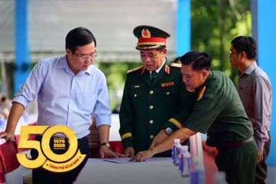 Lãnh đạo TP.HCM tổng duyệt Lễ kỷ niệm 50 năm thành phố mang tên Bác