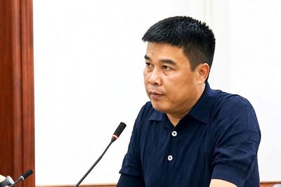 Tòa bất ngờ dừng xét xử vụ 'thâu tóm' đất sân bay Nha Trang