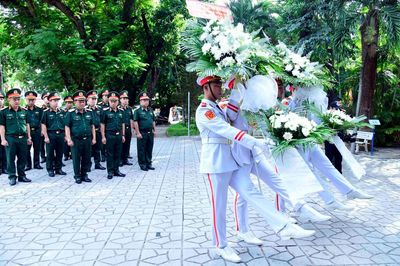Kiểm tra, động viên lực lượng làm nhiệm vụ tại Công viên Lê Thị Riêng