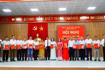 Đà Nẵng: Các xã, phường khu vực phía nam công bố sắp xếp, thành lập thôn, tổ dân phố