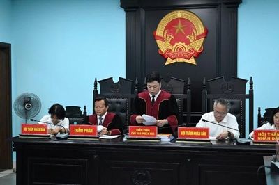Tài xế cố tình lái xe bồn chèn qua nữ sinh tử vong lĩnh 20 năm tù