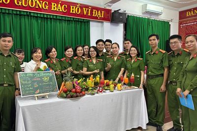 Sinh hoạt chuyên đề 'Gia đình hạnh phúc - Quốc gia thịnh vượng - nói không với ma túy'