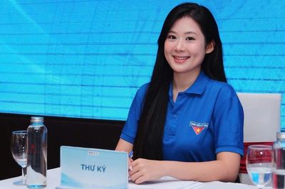 Hành trình vượt qua giới hạn bản thân đến danh hiệu Á khôi 2 'Duyên dáng Sinh viên Việt Nam' của nữ sinh UEB
