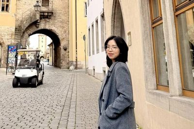 Nữ sinh giành học bổng thạc sĩ tại Đức: Du học không chỉ có màu hồng, thư viện châu Âu cổ kính, hay giảng đường lãng mạn