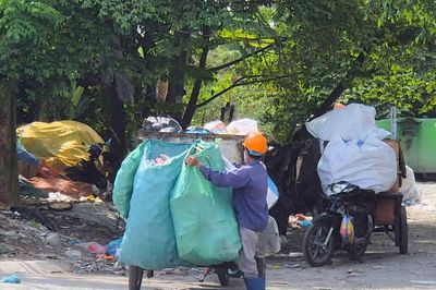 Cần Thơ tập trung khắc phục tình trạng rác thải sinh hoạt tồn đọng