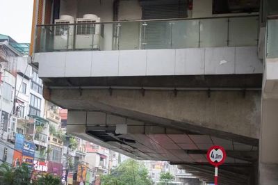 Hà Nội tổng rà soát đường sắt đô thị sau sự cố vữa rơi trúng xe buýt
