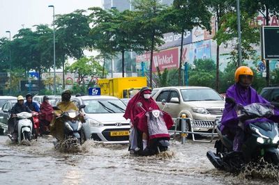 Miền Bắc mưa lớn đỉnh điểm