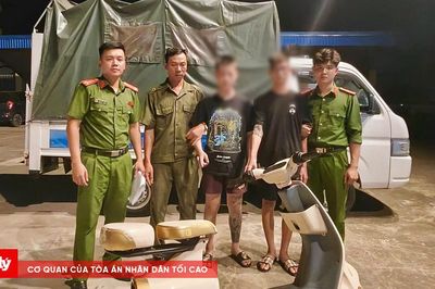 Hai đối tượng thanh thiếu niên dùng kiếm cướp xe trong đêm