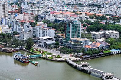 Nhờ bạn thân đứng tên mua đất, đến khi qua đời vẫn chưa đòi lại được