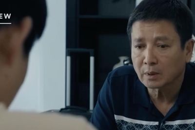 'Dưới ô cửa sáng đèn' tập 20: Bố của Diệu đau đớn khi nghe con rể thú tội