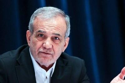 Iran nói cam kết phải đến từ 2 phía, từ chối bên thứ ba rà phá thủy lôi ở Hormuz
