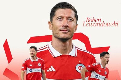 Bến đỗ chuyển nhượng mới bất ngờ của Lewandowski