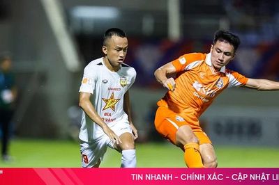 Hồng Lĩnh Hà Tĩnh chia tay 11 cầu thủ, đón người cũ trở về