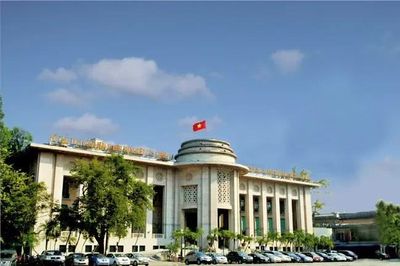 Ngành ngân hàng đặt mục tiêu 30% người trưởng thành gửi tiết kiệm
