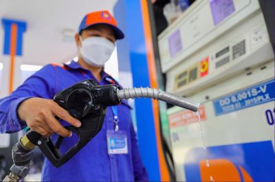 Kéo dài thời hạn áp dụng ưu đãi thuế với xăng, dầu, nhiên liệu bay