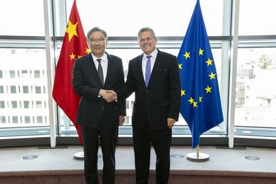 EU, Trung Quốc nhất trí đối thoại thu hẹp thâm hụt thương mại