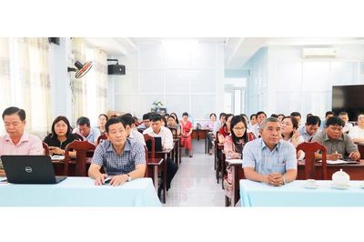 Bồi dưỡng kỹ năng truyền thông về dân tộc, tôn giáo