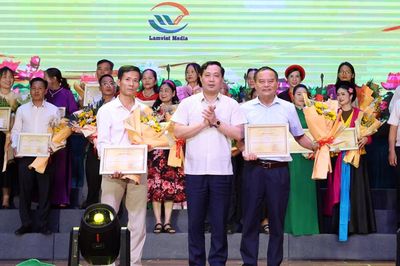 Xã Hoàng Vân, phường Thuận Thành đoạt giải A tại Hội diễn Sân khấu không chuyên tỉnh Bắc Ninh