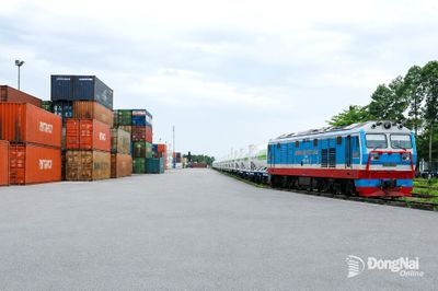 Phát triển logistics đường sắt