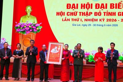 Ông Hà Văn Cát tái đắc cử chức Chủ tịch Hội Chữ thập đỏ tỉnh Gia Lai