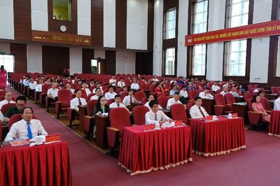 Hội nghị công bố các nghị quyết, quyết định sắp xếp tổ dân phố, bản trên địa bàn phường Đoàn Kết
