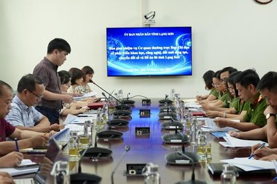 Họp bàn giao nhiệm vụ Cơ quan thường trực Ban Chỉ đạo về phát triển khoa học, công nghệ, đổi mới sáng tạo, chuyển đổi số và triển khai Đề án 06 tỉnh