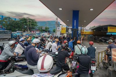 Giá xăng dầu hôm nay 30/6/2026: Giá dầu thô về 70 USD/thùng