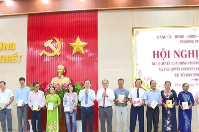 Phan Thiết công bố nghị quyết, các quyết định về tổ chức bộ máy