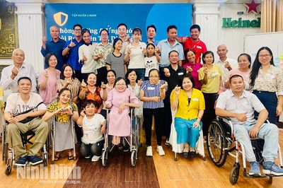 Tập huấn kỹ năng phòng, chống và ứng phó rủi ro thiên tai, dịch bệnh cho người khuyết tật