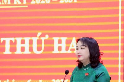 Khai mạc Kỳ họp thứ Hai, HĐND tỉnh Đắk Lắk khóa XI: Đánh giá từ thực thi để nâng cao hiệu quả vận hành của chính quyền