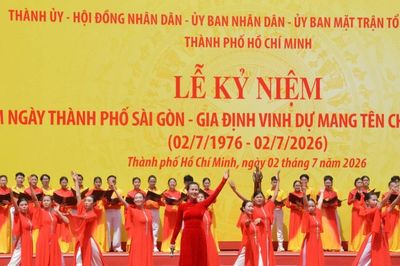 Tổng duyệt Lễ kỷ niệm 50 năm TP Sài Gòn - Gia Định mang tên Bác
