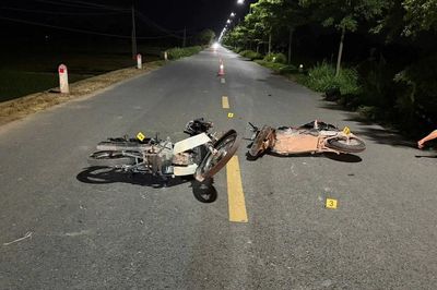 CSGT Hà Nội tìm nhân chứng vụ tai nạn ở đường liên xã Quảng Bị