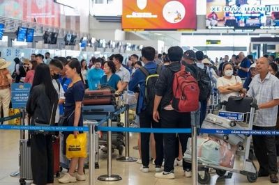 63,7 triệu lượt khách qua cảng hàng không trong 6 tháng đầu năm