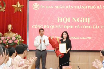 Hà Nội: Trao quyết định bổ nhiệm Phó Giám đốc Sở Nội vụ
