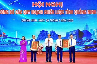 Quảng Ninh công bố 5 quy hoạch chiến lược, nới rộng không gian đô thị