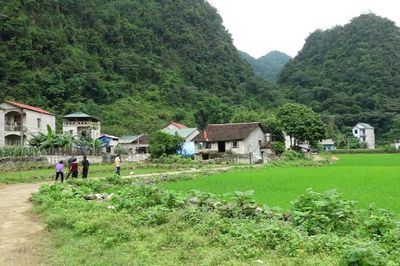 Đình Phong - miền quê in dấu anh hùng