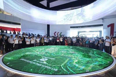 Hàng nghìn người đến Bảo tàng Hà Nội xem triển lãm quy hoạch Thủ đô tầm nhìn 100 năm
