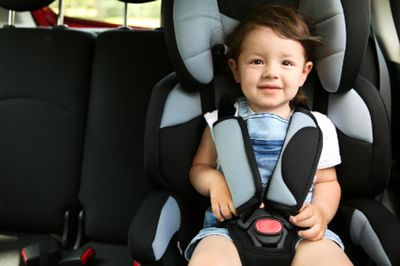 Từ 1/7 đến 14/8, ô tô chở trẻ em không có ghế an toàn có bị phạt?