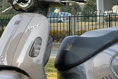 Vượt tầm Honda SH, xe ga 150cc giá 49 triệu đồng phong cách retro kết hợp công nghệ hiện đại, rẻ hơn cả Air Blade