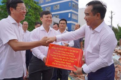 Chủ tịch UBND TPHCM cảm ơn người dân đồng thuận đẩy nhanh dự án cải tạo rạch Xuyên Tâm
