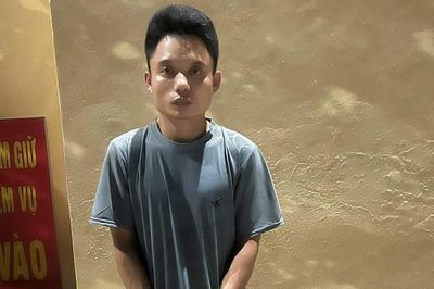 Vì sao hành vi đánh bạc trên điện thoại của Bùi Văn Việt bị phát hiện?
