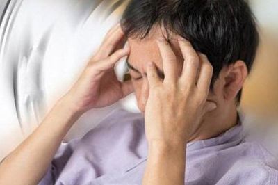 Chủ quan với đau đầu kéo dài, người đàn ông phát hiện u màng não chèn ép dây thần kinh