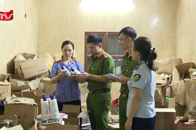 Triệt phá đường dây sản xuất, tiêu thụ dầu gội, sữa tắm giả quy mô lớn