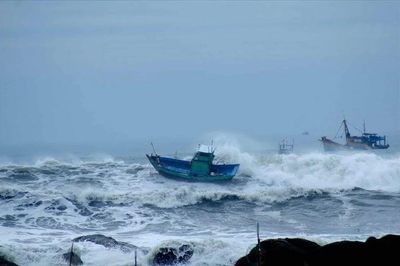 Yêu cầu các địa phương ứng phó với áp thấp nhiệt đới và bão