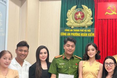 Công an Hà Nội đem lại niềm vui bất ngờ cho tân Hoa hậu Văn hóa thế giới 2026