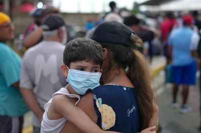 Hệ thống y tế Venezuela kiệt quệ sau động đất kép, cảnh báo thảm họa nhân đạo