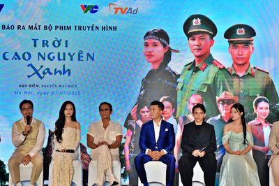 'Trời cao nguyên xanh' tái hiện cuộc đấu tranh giữ bình yên nơi đại ngàn Tây Nguyên