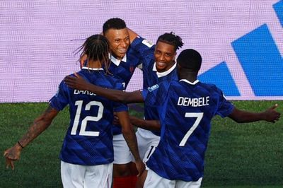 Pháp lập hai kỷ lục đặc biệt ở World Cup