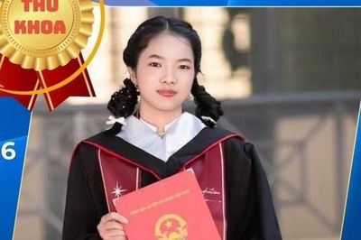 Lộ diện thủ khoa 3 điểm 10 khối B00